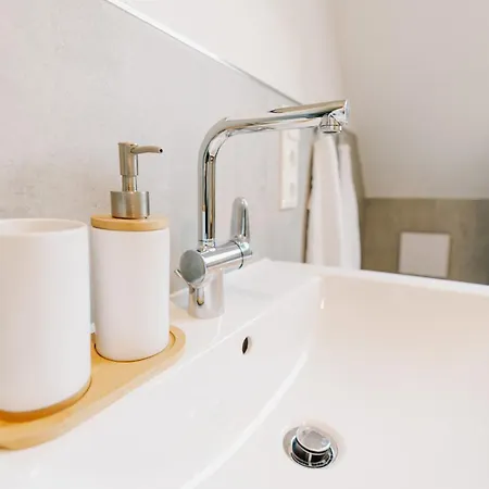 Kuesten Grachten 2 Direkte Wasserlage, Terrasse, 76qm, Neubaugebiet Гретзиль