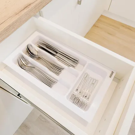 Апартаменты Kuesten Grachten 2 Direkte Wasserlage, Terrasse, 76qm, Neubaugebiet Гретзиль