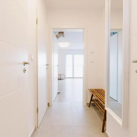Apartment Kuesten Grachten 2 Direkte Wasserlage, Terrasse, 76qm, Neubaugebiet